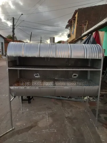 Vendo Churrasqueira 