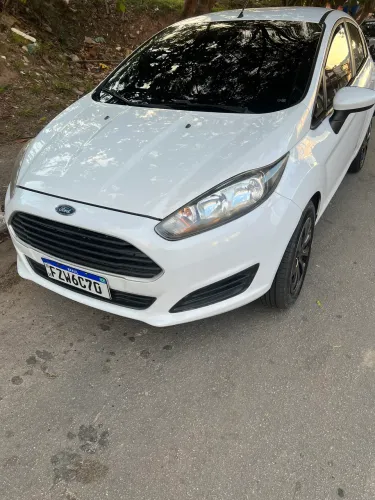 Ford Fiesta 1.5 16V Flex Mec. 5P 2015