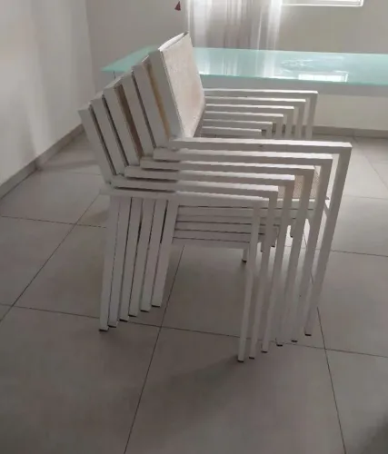 Cadeiras de alumínio