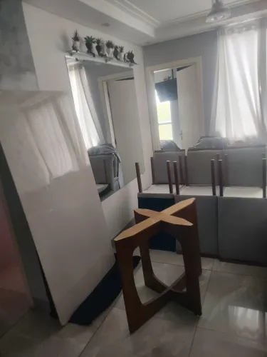 Mesa de jantar 6 cadeiras