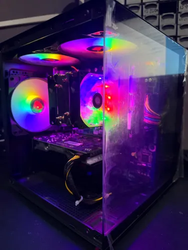 Pc i5 com 32GB DDR4 - RX 580 8GB - SSD de 480GB