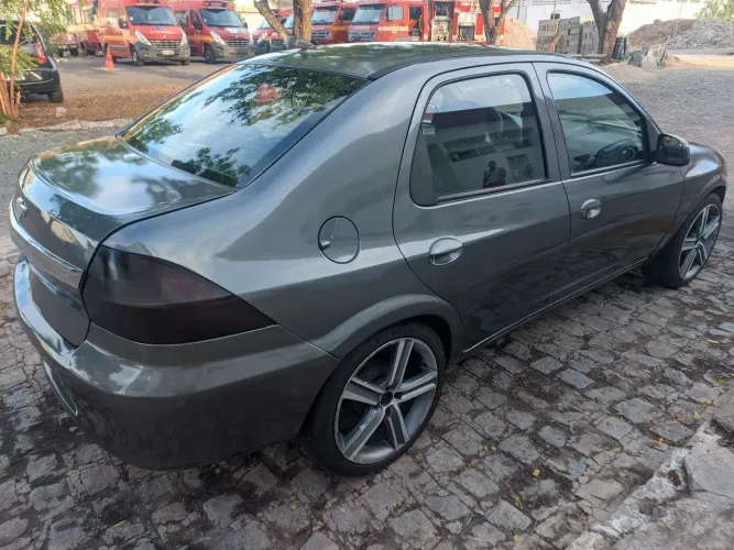 Chevrolet Prisma Sed. Maxx/ LT 1.4 8V Econof. 4P 2012