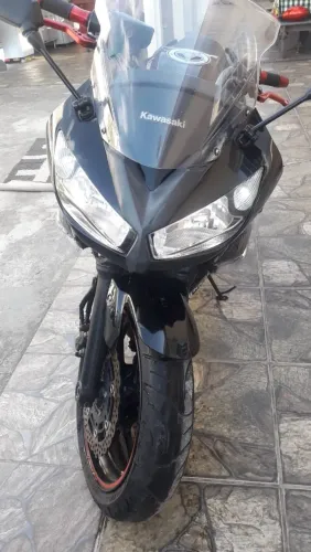 Kawasaki ninja 650 r