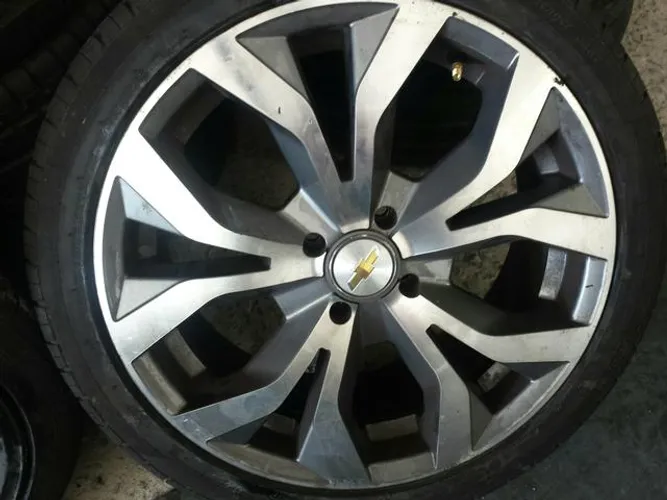 Roda aro 17 Audi RS6 grafite com diamantado VW gol 4X100 jogo novo
