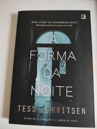 Livro A Forma da Noite de Tess Gerritsen