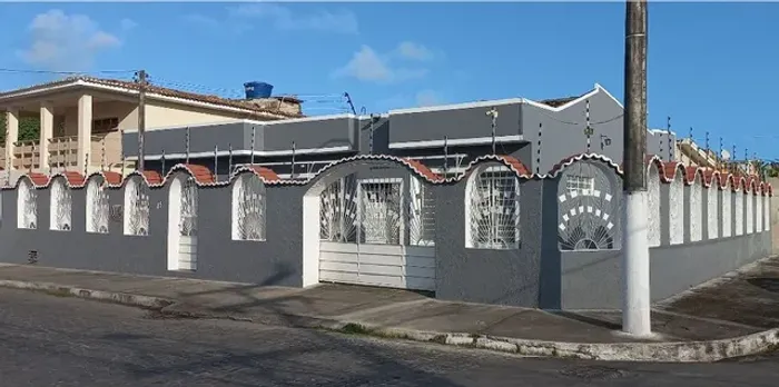 Casa na ponta grossa