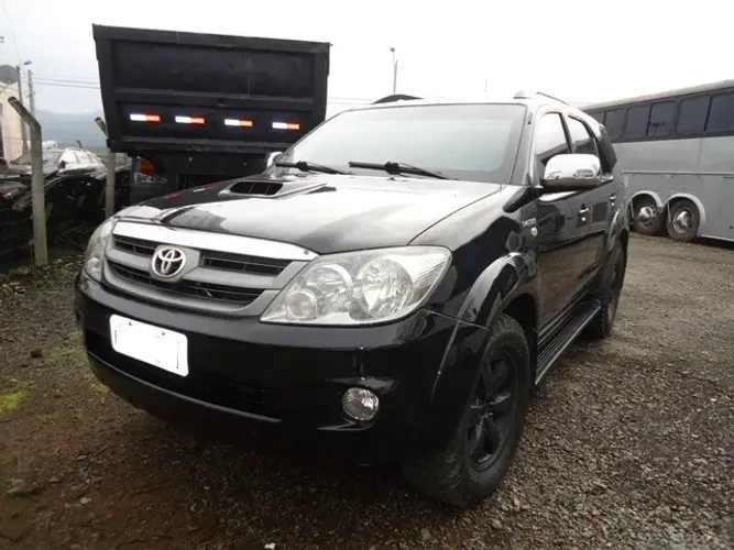 Toyota Hilux SW4 SRV D4-d 4X4 3.0 TDI Dies. AUT 2006