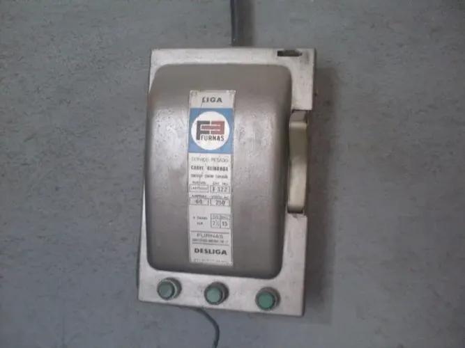 Chave Blindada Trifásica F-322 60Ah