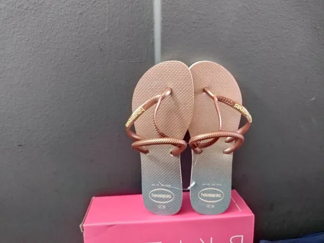 Havaianas Femininas Douradas Tam 37/8