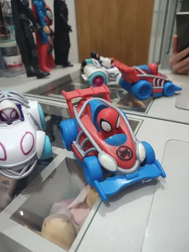 Kit com 3 Carrinhos de corrida do Homem-Aranha