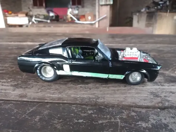 Miniatura Mustang *