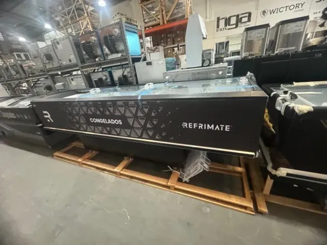 Expositor de congelados 3 metros com vidro semi curvo e Led NOva 