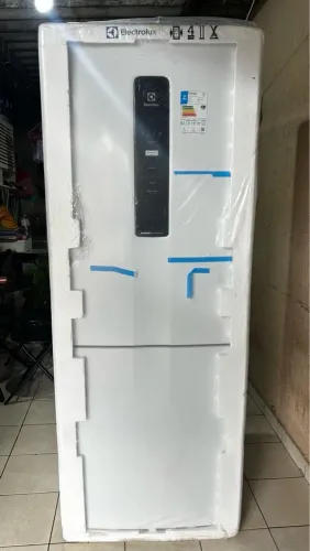 GELADEIRA 488 LITROS INVERSI E INVERTER COM GAVETA ESPECIAL 