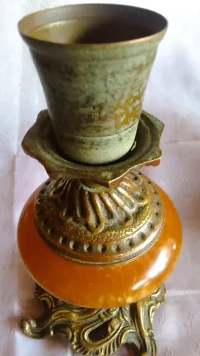 Exuberante Castiçal bronze trabalhado alto relevo ornado por alabastro não tratado *