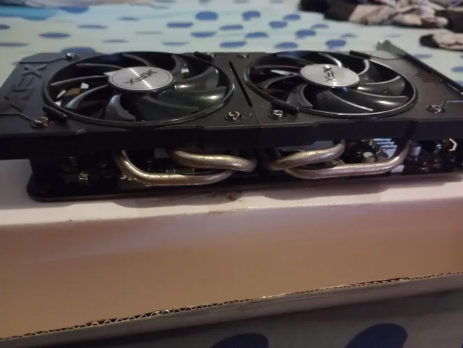 Placa de Vídeo XFX R9 380X