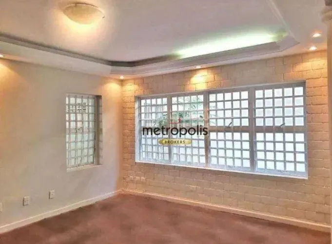 Sobrado com 3 dormitórios à venda, 196 m² por R$ 660.000,00 - Vila Scarpelli - Santo André