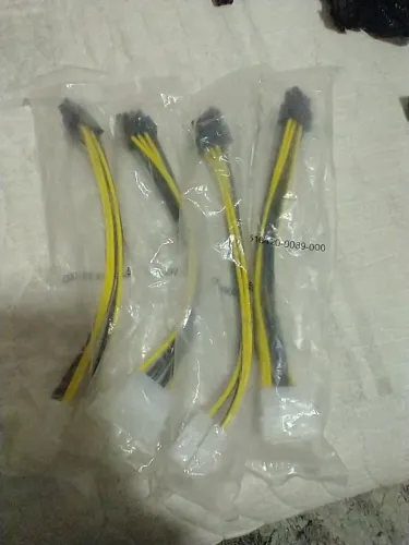Cabo adaptador de alimentação PCI-e fêmea de 6 pinos para dois conectores PCI Express