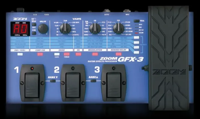 Pedaleira Zoom GFX 3