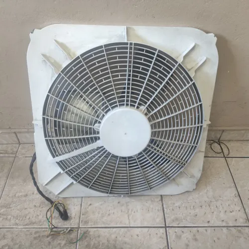 Motor de Ar Condicionado com hélice 