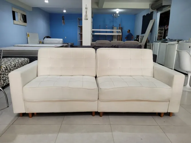 Sofá retrátil higienizado 