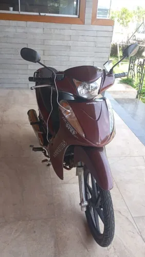 Vendo Honda Biz zera zera só pegar e transferir e andar 