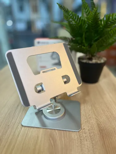 SUPORTE PARA TABLET / IPAD DE METAL - AJUSTE DE NÍVEL E ROTAÇÃO 360
