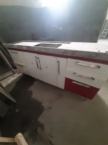 Gabinete de cozinha completo