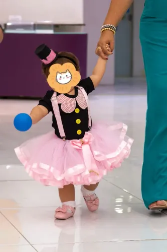 Fantasia feminina Mundo Bita