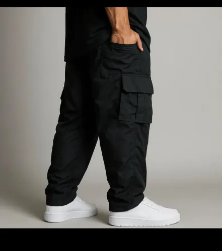 Calça Cargo Preta - Estilo e Conforto