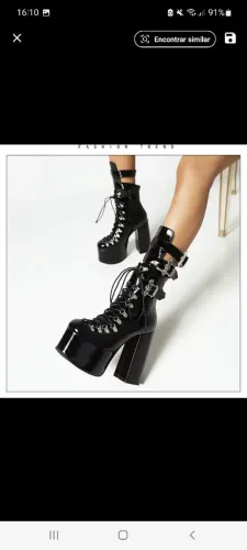 Botas plataforma meia pata de vinil com fivelas de morcego - NOVAS