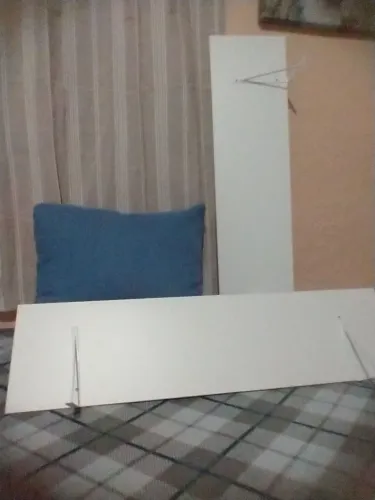 Prateleiras com cantoneiras