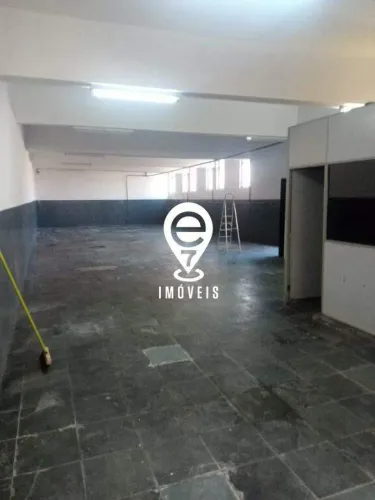EXCELENTE PRÉDIO COMERCIAL 2 PAVIMENTOS - 498 m2 VÃO LIVRE TOTALMENTE REFORMADO