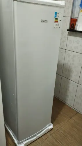 Geladeira Consul - Compacta e Eficiente