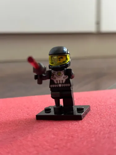 Mini figura Lego vilão espacial 