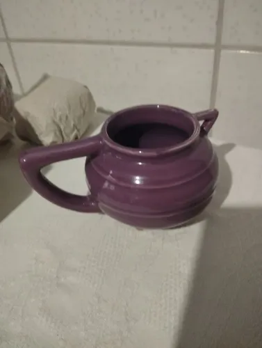 Caneca porcelana caldeirão roxo
