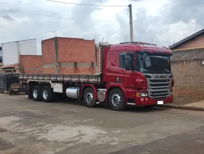 Scania P310 8x2 ano 2015/15