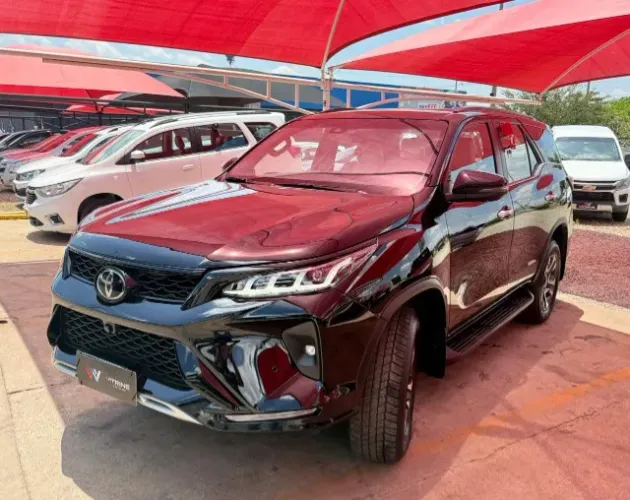 Toyota Hilux SW4 Diamond 2.8 4X4 Aut. Ano 2024 