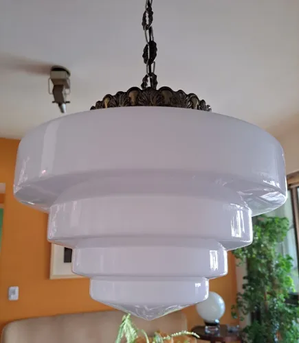 ART DECO gigante Luminária de   teto ou mesa com cúpula de opalina branca  belíssima rara 