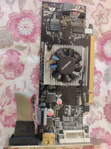 Placa de Vídeo Gigabyte ( Defeito )