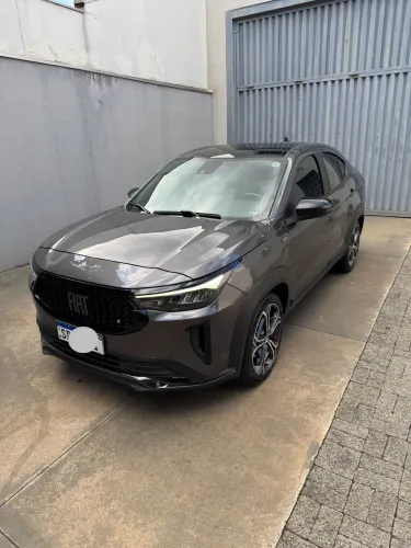Fiat FastBack Limited 1.3 Turbo 270 185cv 2023 - Apenas 31 mil km (Estado de Novo)