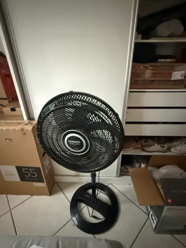 Vendo ventilador de pé