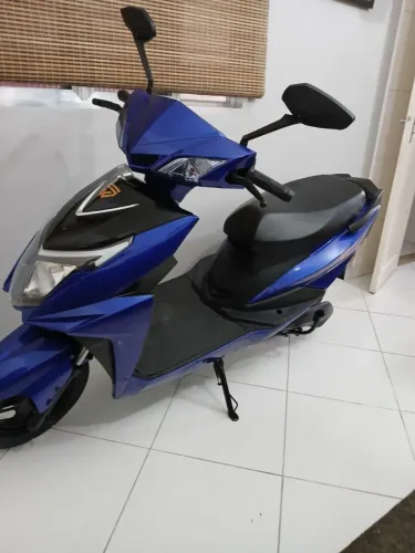 Scooter Elétrica EVOMAX