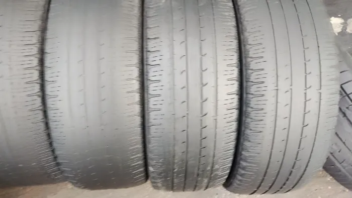 04 pneus aro 18 Goodyear 225/55/18 bons para ix35 Toro Renegade asx