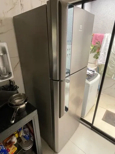 Geladeira Electrolux inox