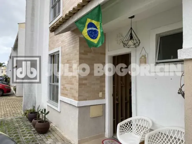 Casa em Condomínio : Duplex / Residencial / Freguesia (Jacarepaguá)