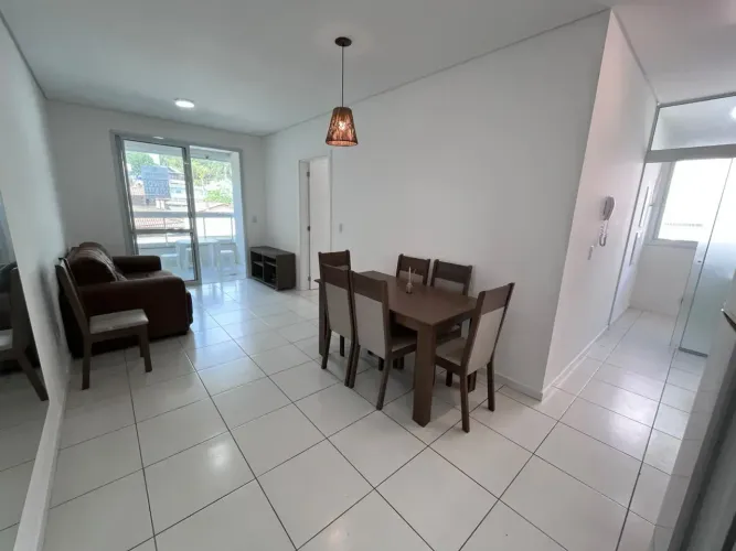 Apartamento para aluguel anual com 3 quartos em Canasvieiras - Florianópolis - SC