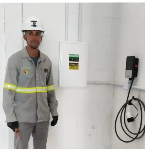 Instalador profissional de wallbox.