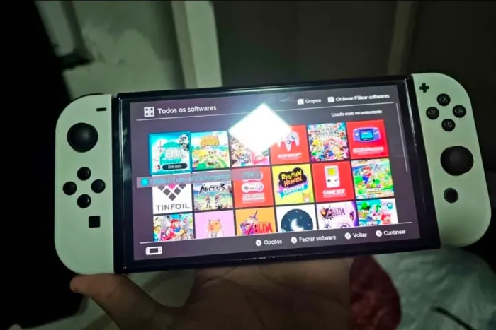 Nintendo Switch OLED Desbloqueado 64gb + 256gb + capinha e película (leia o anuncio)