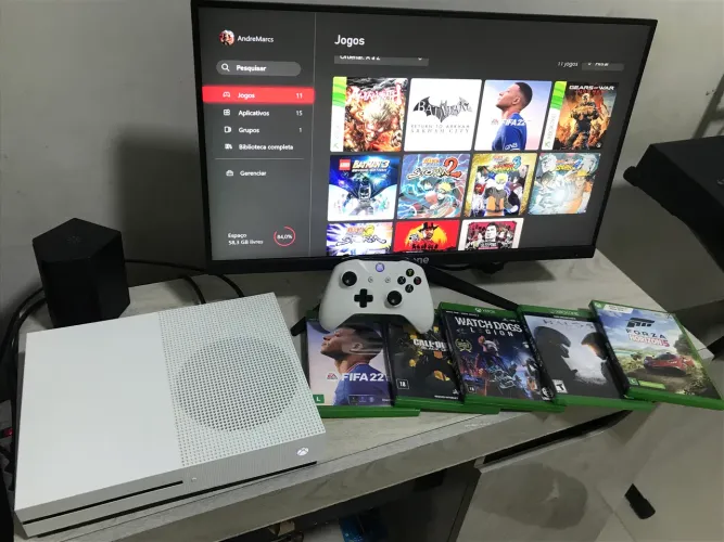 Xbox One S + 2 Controles + 5 jogos