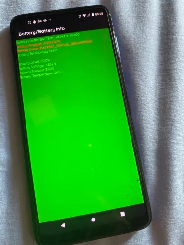 Moto G8